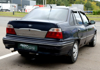 Подержанный автомобиль Daewoo Nexia Sedan 2008 года (6 фото)