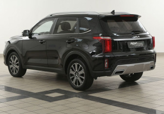 Подержанный автомобиль Kia Sportage 2022 года (2 фото)