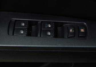 Подержанный автомобиль SsangYong Kyron 2014 года (16 фото)
