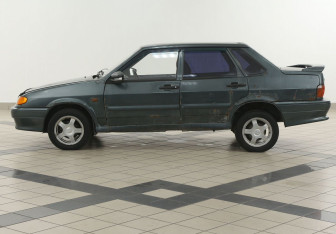 Подержанный автомобиль LADA (ВАЗ) 2115 2011 года (7 фото)