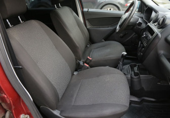 Подержанный автомобиль LADA (ВАЗ) Granta Sedan 2017 года (10 фото)