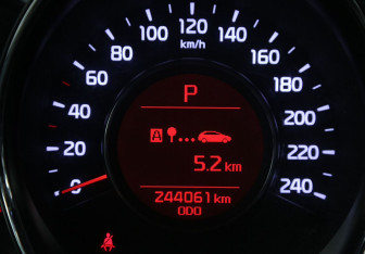 Подержанный автомобиль Kia Ceed Hatchback 2012 года (19 фото)