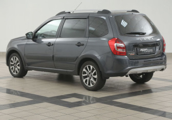 Подержанный автомобиль LADA (ВАЗ) Granta Wagon 2020 года (2 фото)