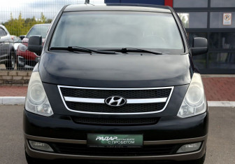 Подержанный автомобиль Hyundai H-1 2008 года (2 фото)