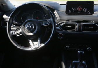 Подержанный автомобиль Mazda CX-5 2021 года (14 фото)