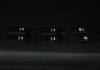 Подержанный автомобиль Kia Sorento 2013 года (17 фото)