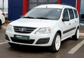Подержанный автомобиль LADA (ВАЗ) Largus Wagon 2020 года (3 фото)