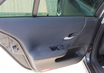 Подержанный автомобиль Renault Laguna Liftback 2007 года (12 фото)