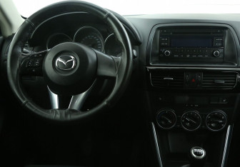 Подержанный автомобиль Mazda CX-5 2012 года (14 фото)