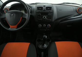 Подержанный автомобиль LADA (ВАЗ) Kalina Wagon 2017 года (12 фото)