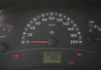 Подержанный автомобиль LADA (ВАЗ) Kalina Sedan 2010 года (18 фото)
