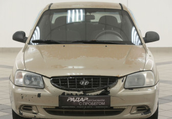 Подержанный автомобиль Hyundai Accent Sedan 2006 года (6 фото)