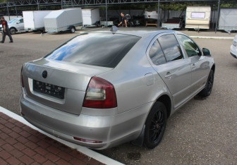 Подержанный автомобиль Skoda Octavia Liftback 2012 года (7 фото)