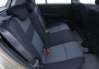 Подержанный автомобиль Hyundai Getz 2008 года (11 фото)