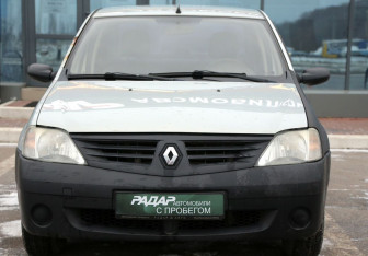 Подержанный автомобиль Renault Logan Sedan 2007 года (2 фото)
