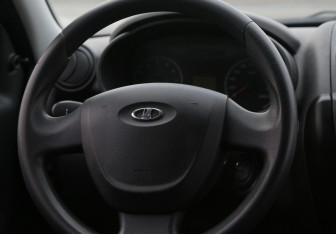 Подержанный автомобиль LADA (ВАЗ) Granta Sedan 2014 года (16 фото)