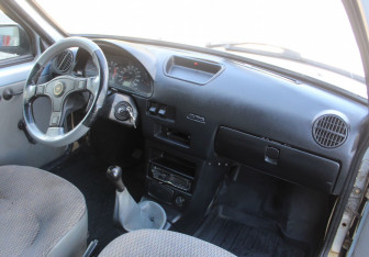 Подержанный автомобиль LADA (ВАЗ) 1111 Ока 2006 года (10 фото)