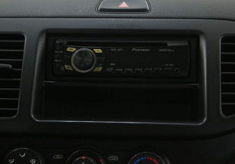 Подержанный автомобиль Kia Picanto 2011 года (13 фото)