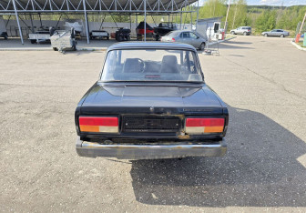 Подержанный автомобиль LADA (ВАЗ) 2107 2010 года (6 фото)