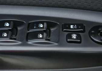 Подержанный автомобиль Kia Rio Sedan 2009 года (18 фото)