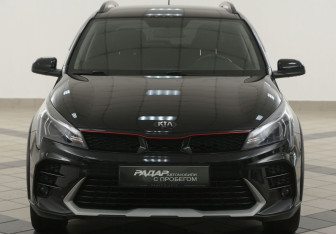 Подержанный автомобиль Kia Rio Hatchback 2020 года (6 фото)