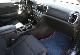 Подержанный автомобиль Kia Sportage 2020 года (16 фото)