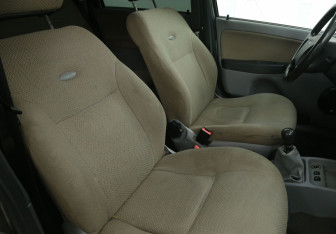 Подержанный автомобиль LADA (ВАЗ) Kalina Wagon 2012 года (10 фото)