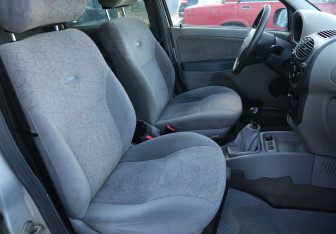 Подержанный автомобиль LADA (ВАЗ) Kalina Hatchback 2008 года (10 фото)
