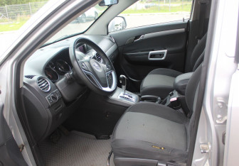 Подержанный автомобиль Opel Antara 2007 года (10 фото)