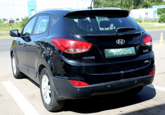 Подержанный автомобиль Hyundai ix35 2013 года (4 фото)