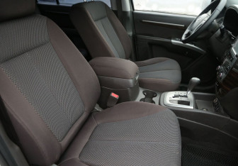 Подержанный автомобиль Hyundai Santa Fe 2010 года (10 фото)