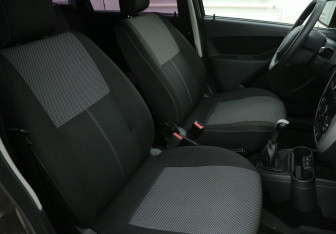 Подержанный автомобиль LADA (ВАЗ) Granta Liftback 2018 года (10 фото)