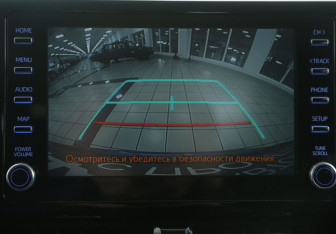 Подержанный автомобиль Toyota Corolla Sedan 2019 года (20 фото)