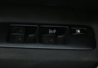 Подержанный автомобиль Nissan Qashqai 2007 года (18 фото)