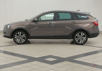 Подержанный автомобиль LADA (ВАЗ) Vesta Wagon 2019 года (7 фото)