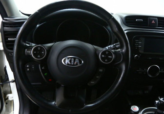 Подержанный автомобиль Kia Soul 2018 года (9 фото)