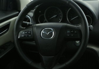 Подержанный автомобиль Mazda 6 Sedan 2011 года (16 фото)