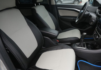 Подержанный автомобиль LADA (ВАЗ) Vesta Wagon 2019 года (10 фото)
