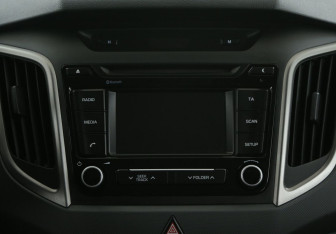 Подержанный автомобиль Hyundai Creta 2017 года (15 фото)