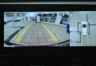 Подержанный автомобиль Omoda C5 2023 года (17 фото)