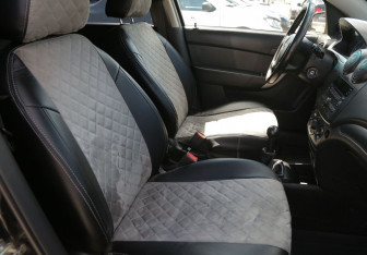 Подержанный автомобиль Chevrolet Aveo Sedan 2010 года (10 фото)