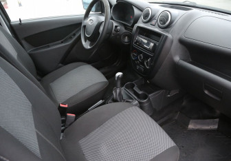 Подержанный автомобиль LADA (ВАЗ) Granta Liftback 2017 года (9 фото)