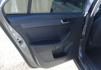 Подержанный автомобиль Skoda Rapid Liftback 2021 года (11 фото)