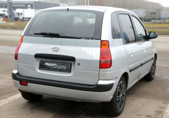 Подержанный автомобиль Hyundai Matrix 2004 года (6 фото)