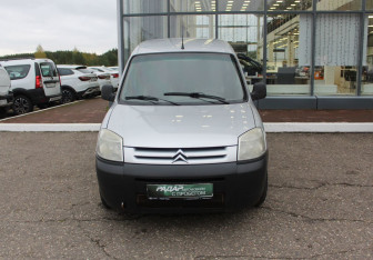 Подержанный автомобиль Citroen Berlingo 2008 года (2 фото)