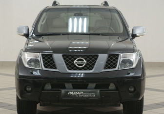 Подержанный автомобиль Nissan Pathfinder 2008 года (6 фото)