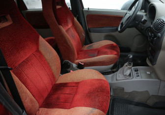 Подержанный автомобиль LADA (ВАЗ) Kalina Wagon 2010 года (10 фото)