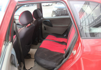 Подержанный автомобиль LADA (ВАЗ) Kalina Wagon 2011 года (12 фото)