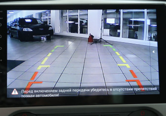 Подержанный автомобиль Ford Focus Sedan 2006 года (18 фото)