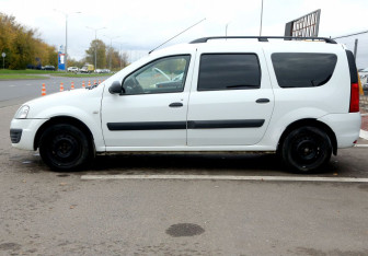 Подержанный автомобиль LADA (ВАЗ) Largus Wagon 2020 года (8 фото)